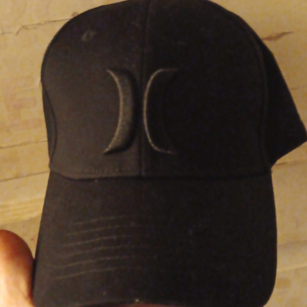 Hurley adjustable strap hat